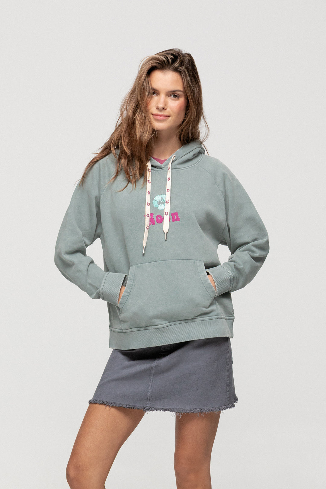 SUDADERA LAVADA FLORES