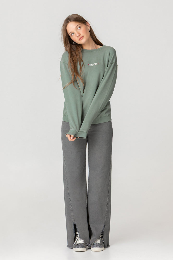 SUDADERA SIN CAPUCHA PRINT ESPALDA FLOR