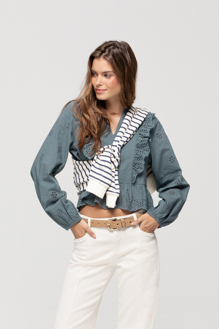 TOP OPENWORK RUFFLES