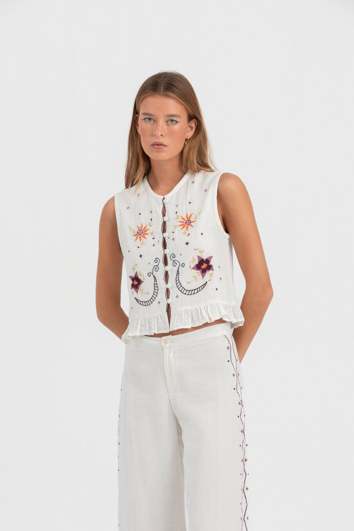 TOP FLORES BORDADAS VOLANTE