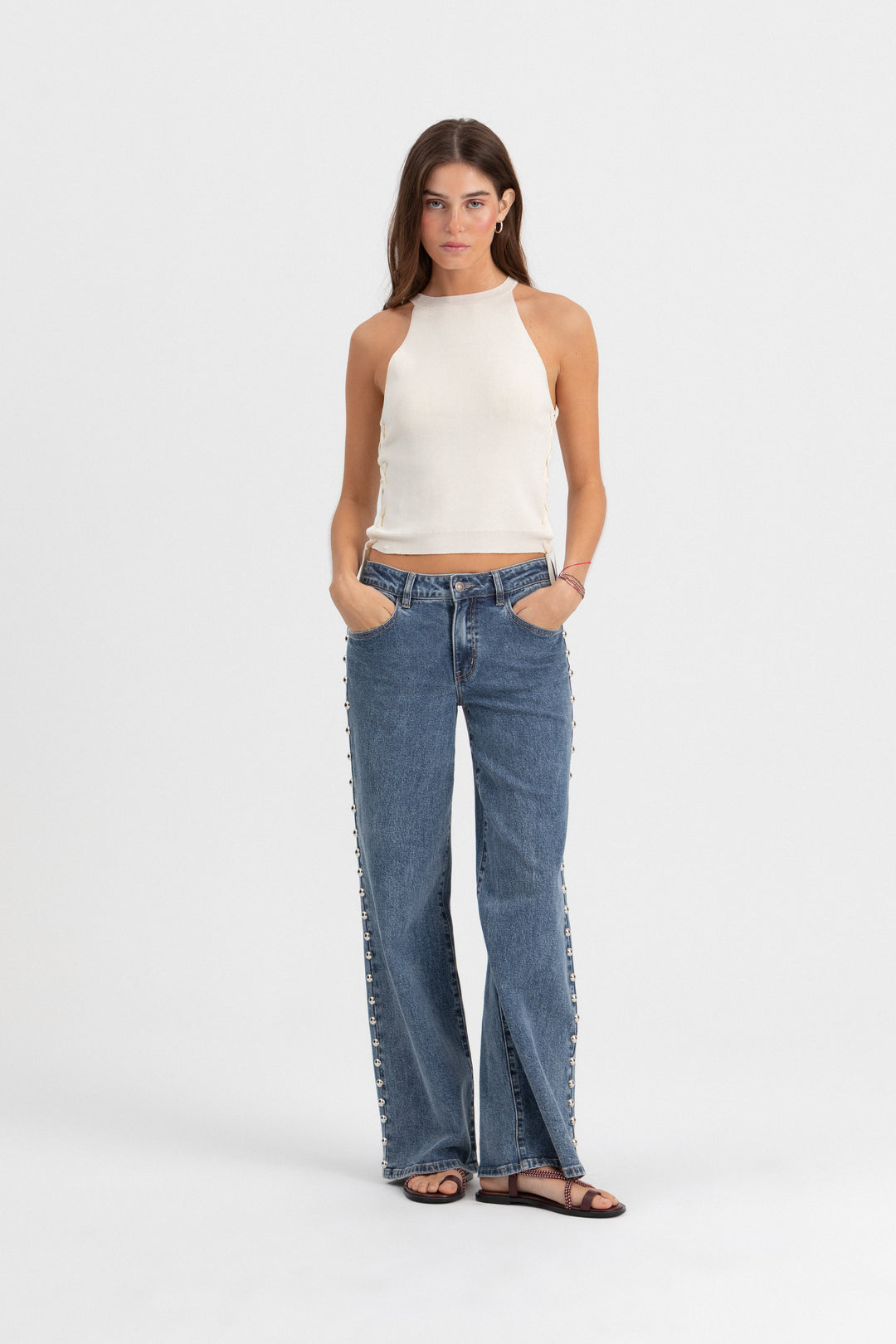 CALÇAS DE ganga MAXI COM TACHAS