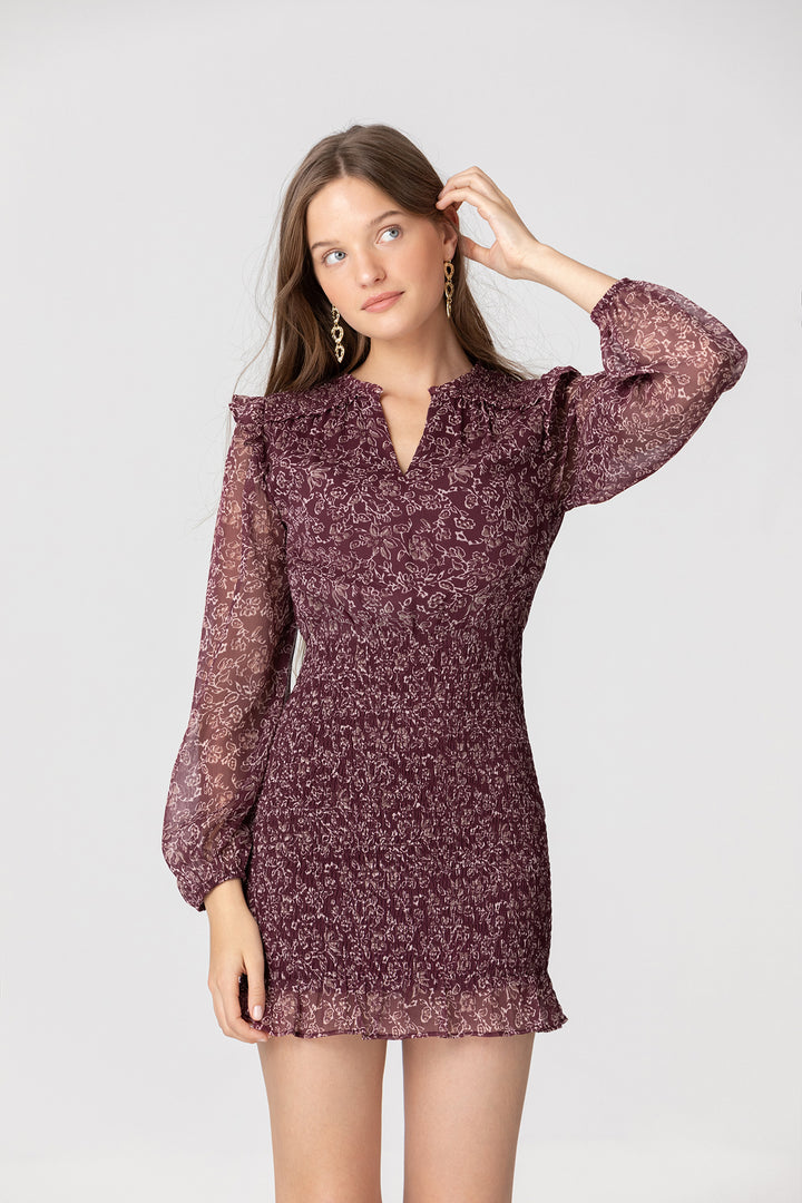 VESTIDO MINI COM FOLHO