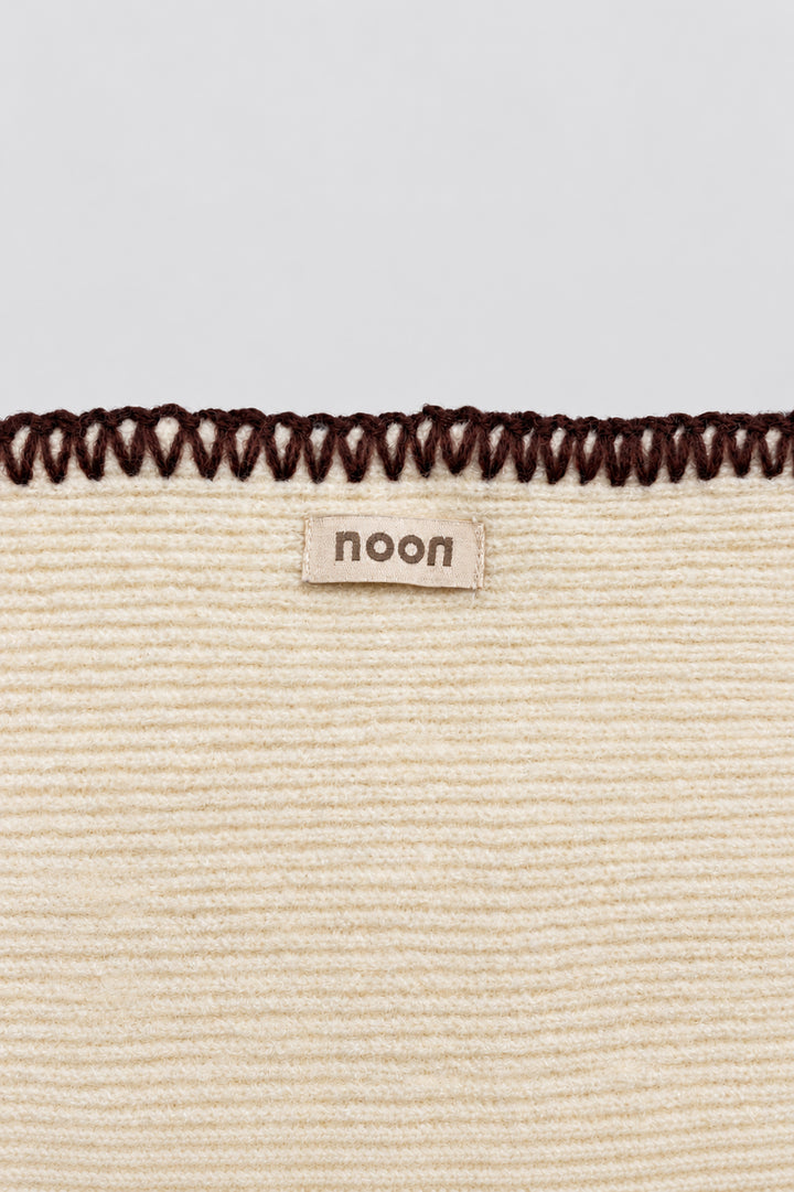 CONTRAST STITCH KNIT BANDANA