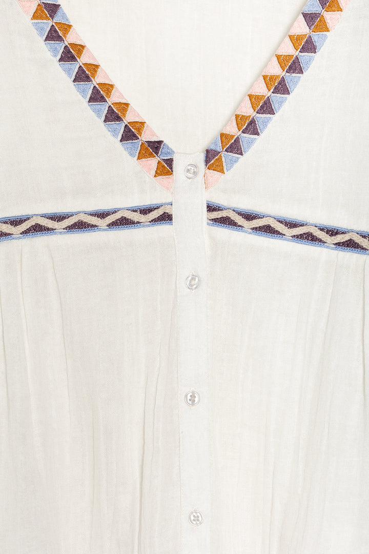 EMBROIDERED LINEN BLOUSE