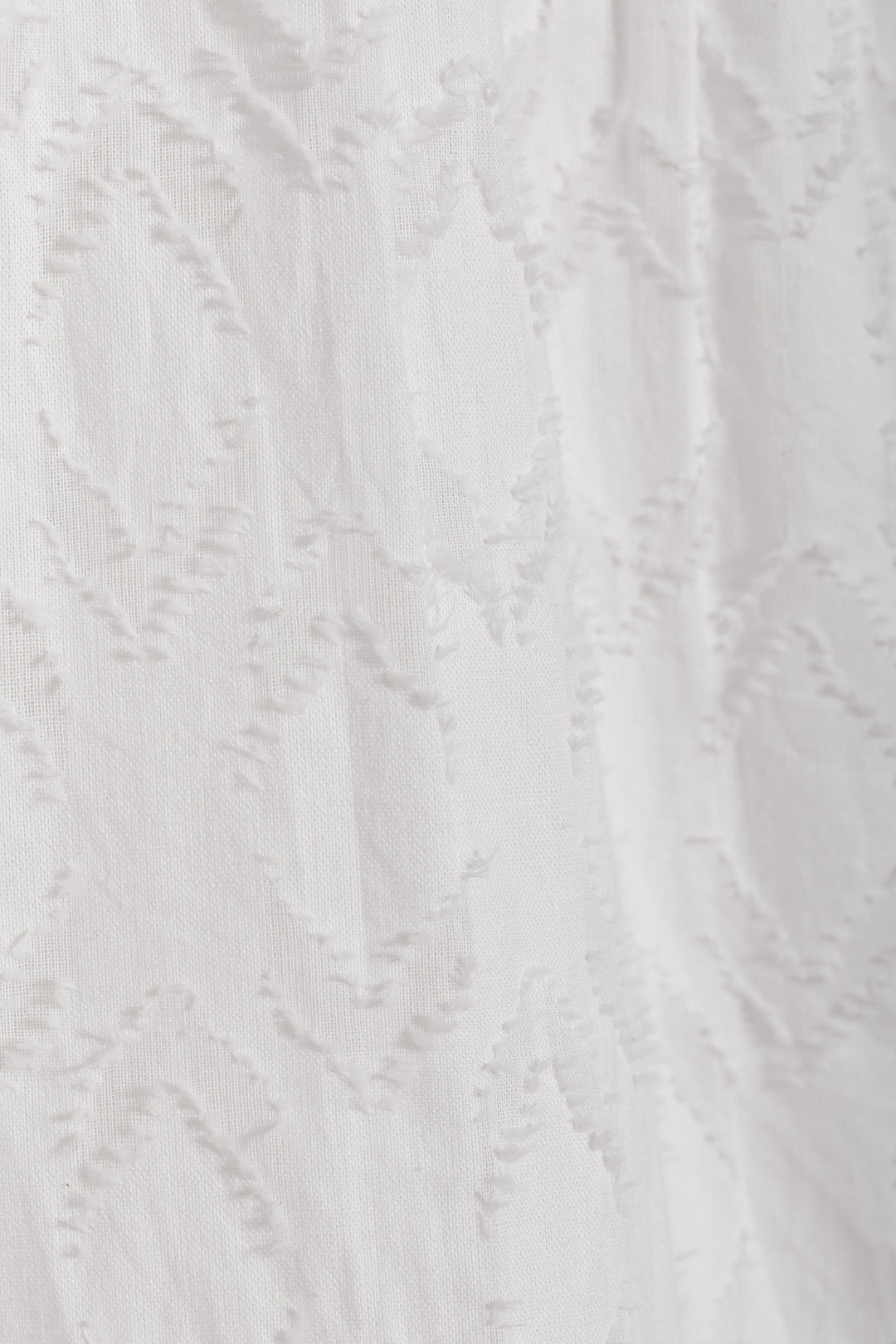 BLUSA TEXTURA VOLANTES