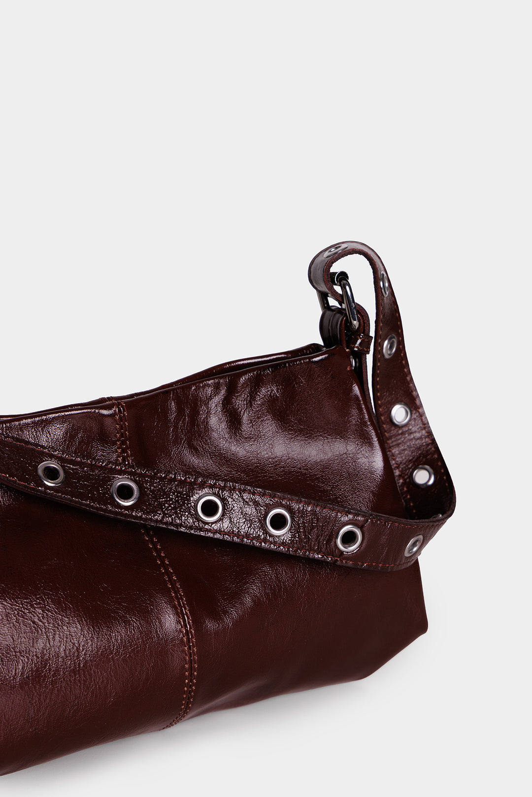 MEDIUM STUDDED LEATHER BAG
