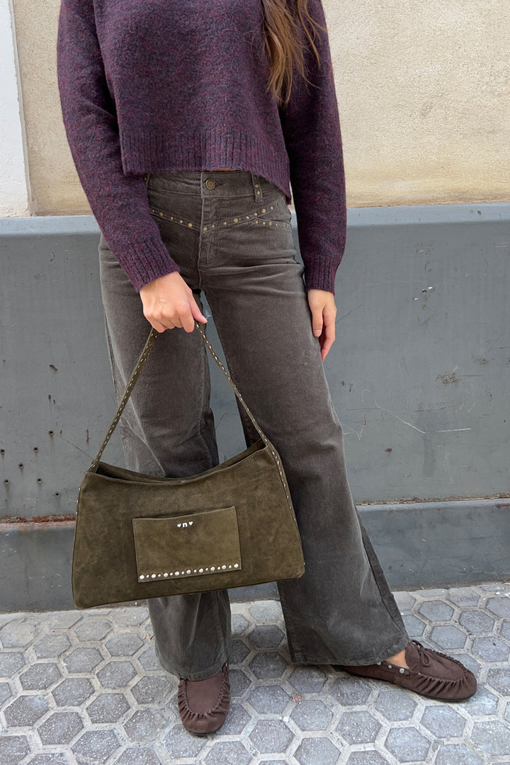BOLSO OVERSIZE BOLSILLO TACHAS