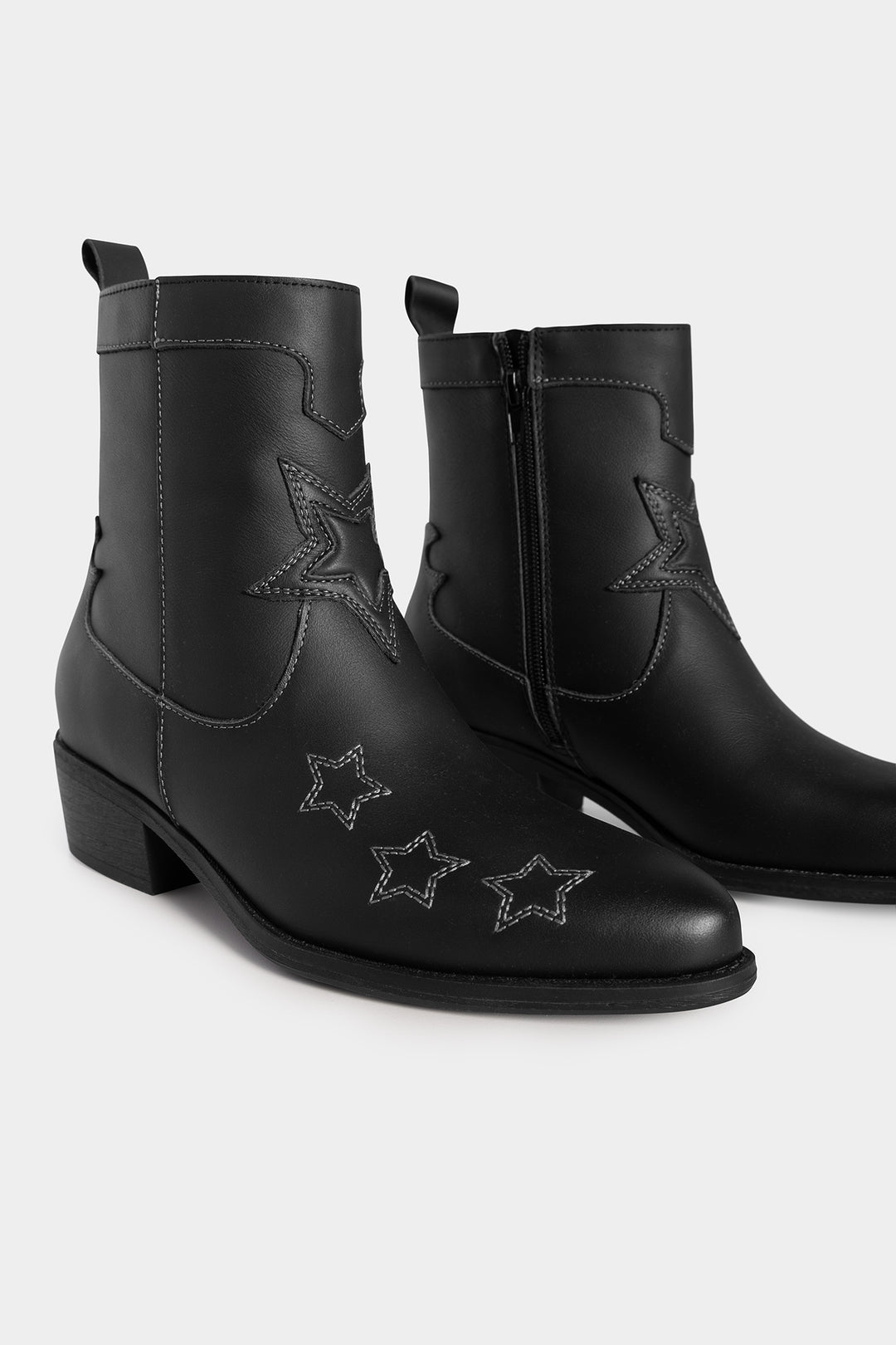 Star leather boot