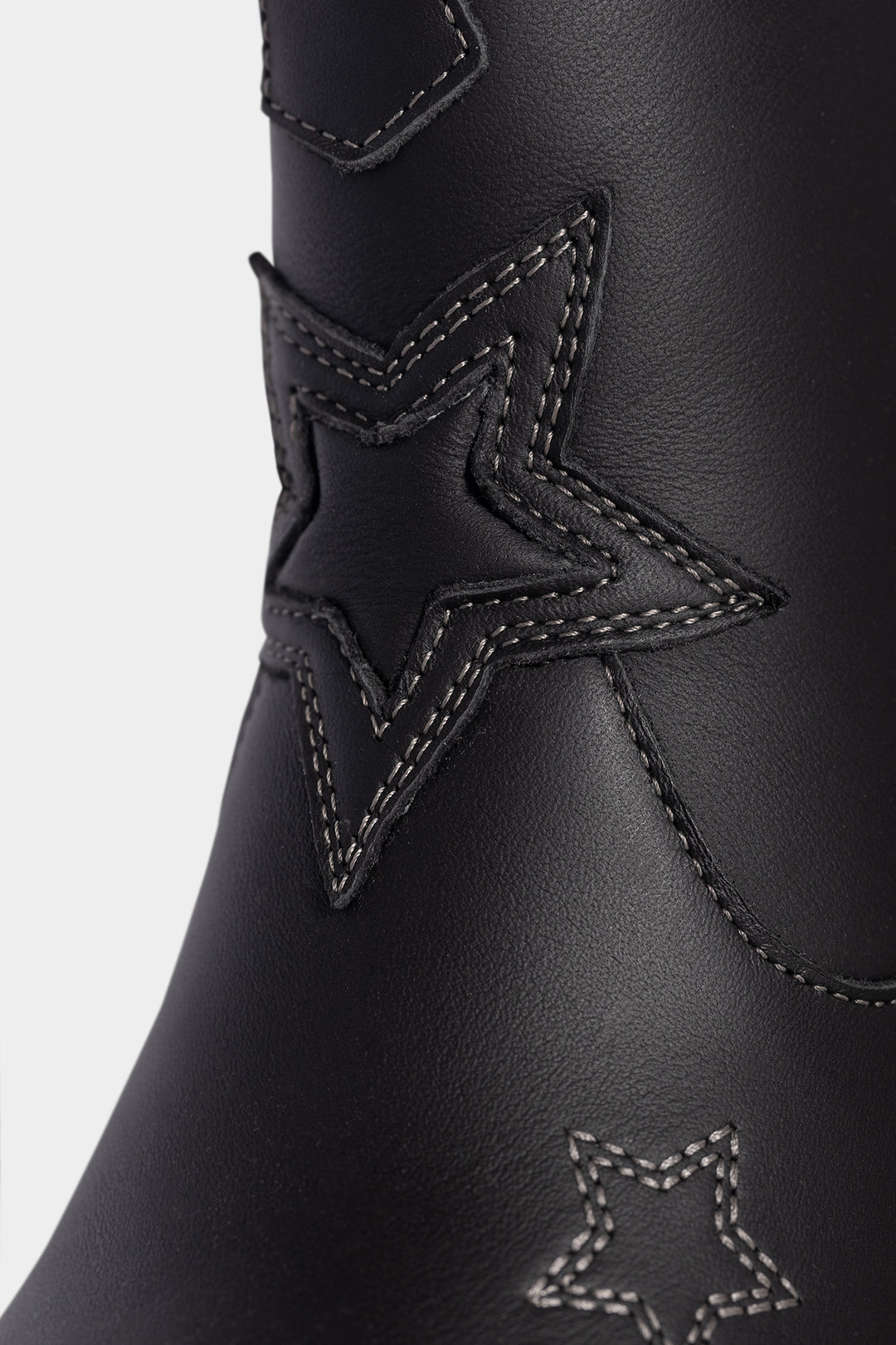 Star leather boot