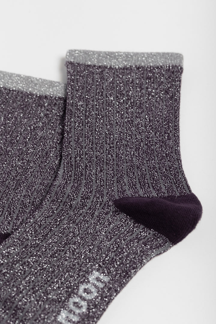 STRIPED SHIMMER SOCKS