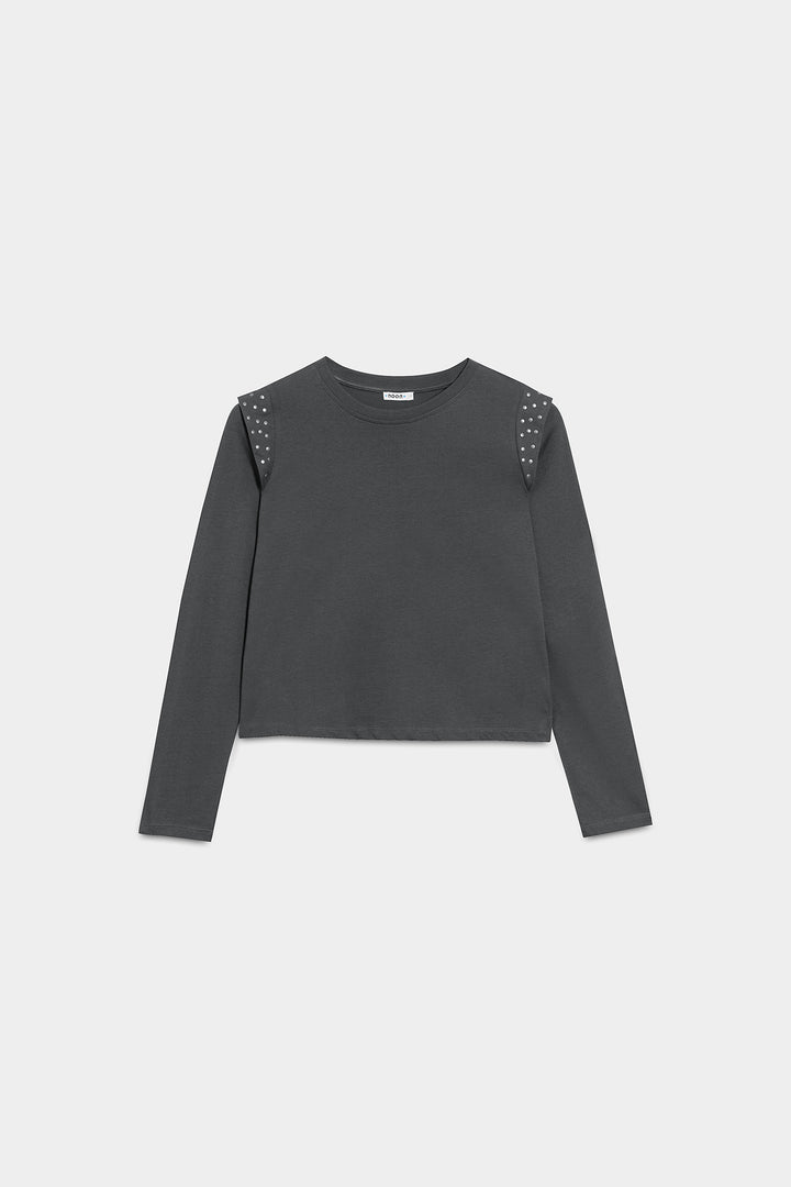 CAMISETA HOMBRO TACHAS