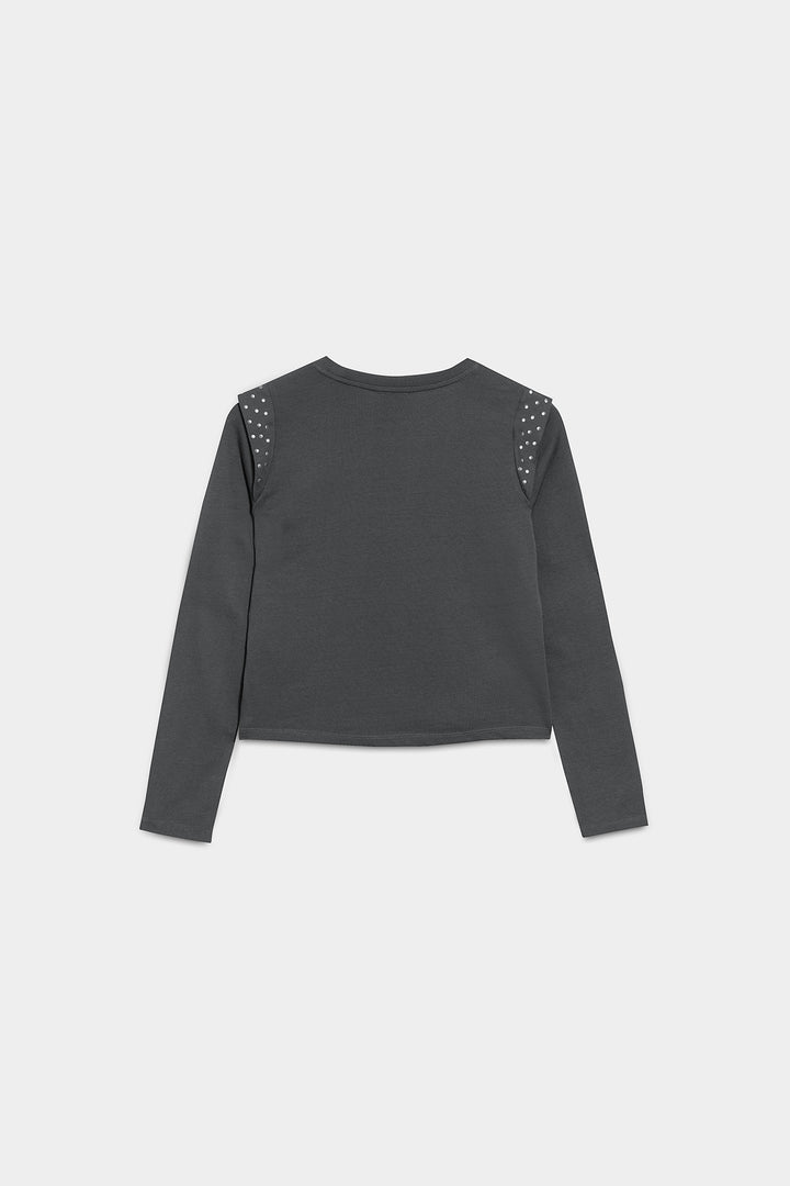 CAMISETA HOMBRO TACHAS