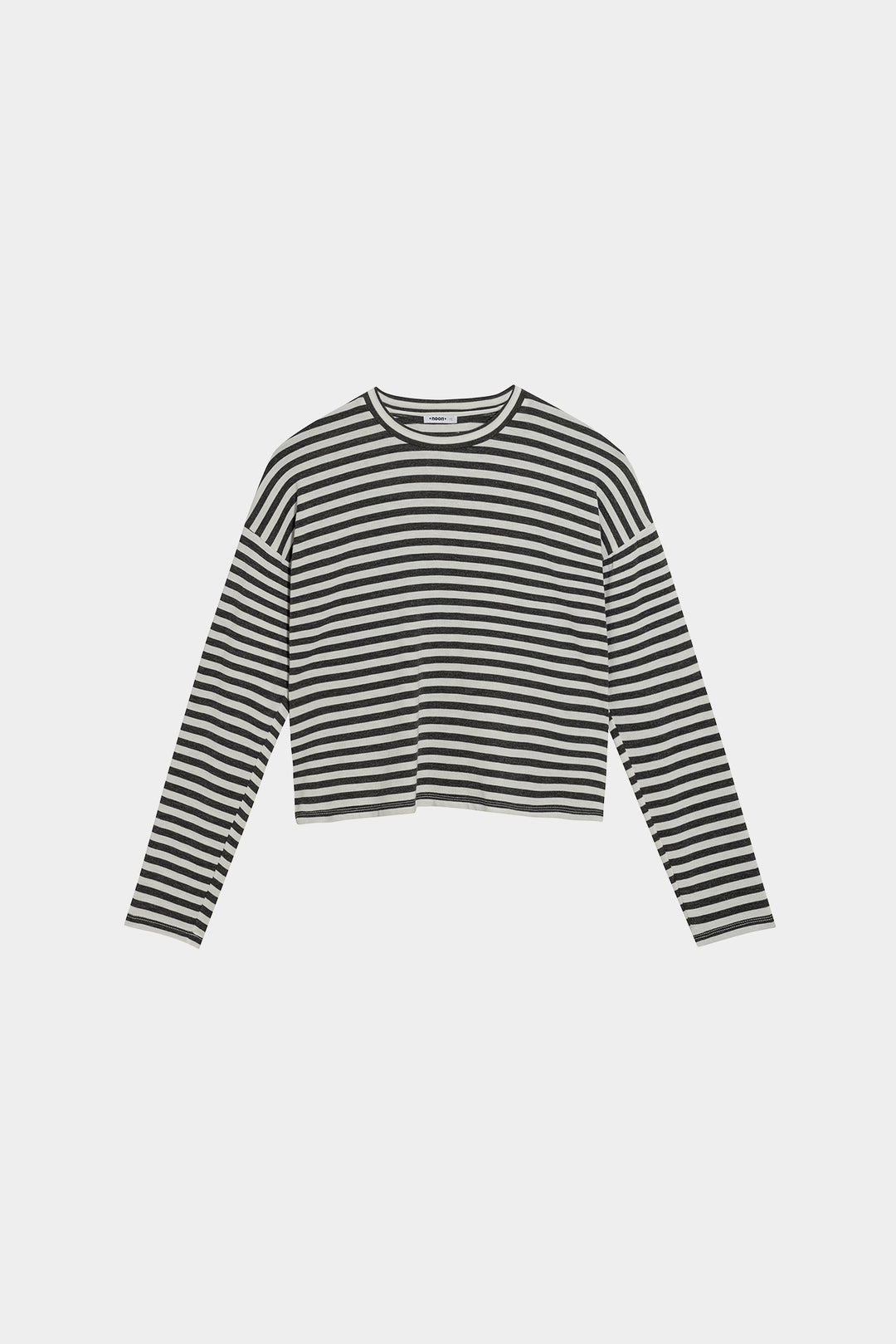 Long-sleeved striped T-shirt