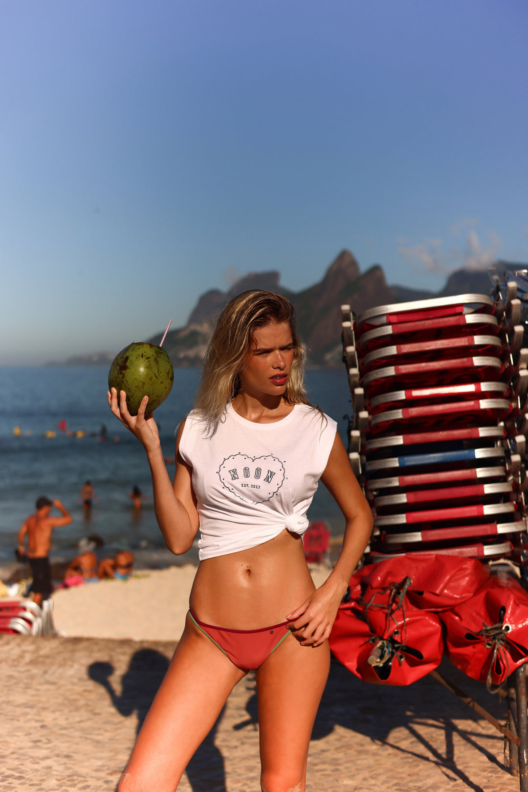 CAMISETA TIRANTE ANCHO CORAZON