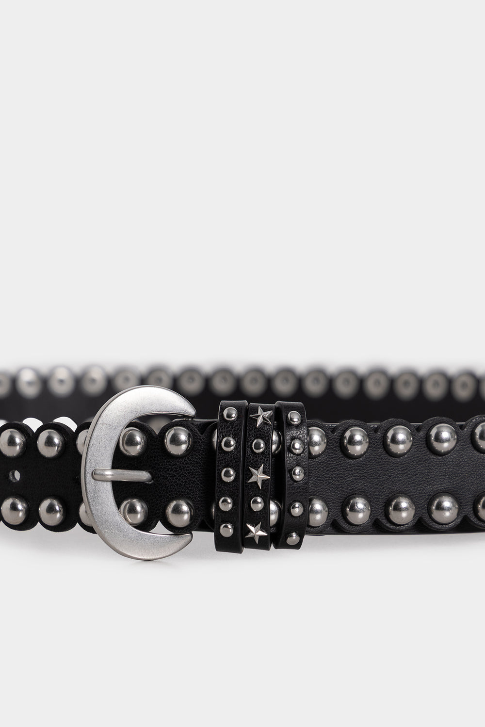 SCALLOPED STUDDED BELT
