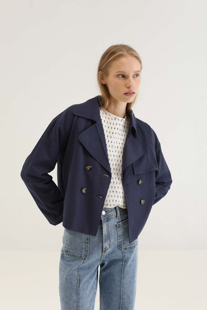 CASILDA CROPPED TRENCH COAT