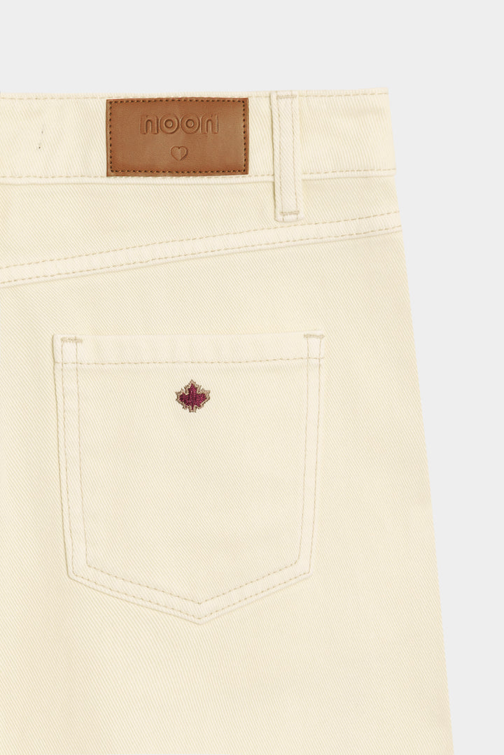 JEANS ONDAS CANESU TACHAS