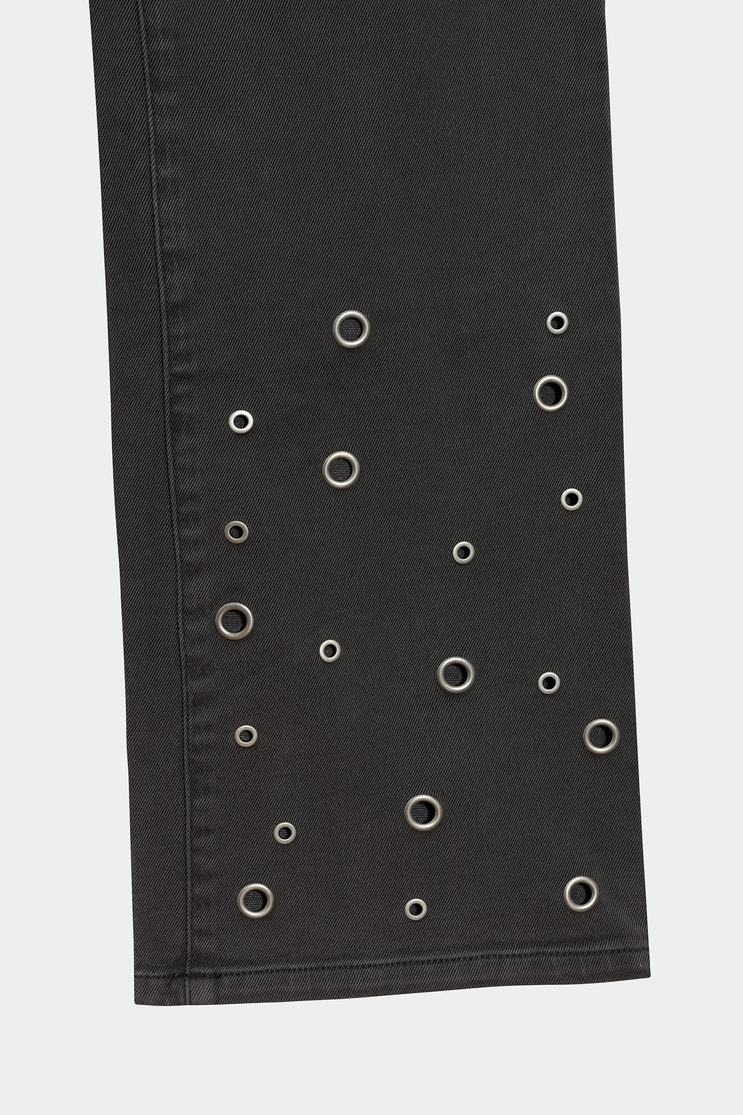 STRAIGHT EYELETS JEANS WITH LOWER ANGLES