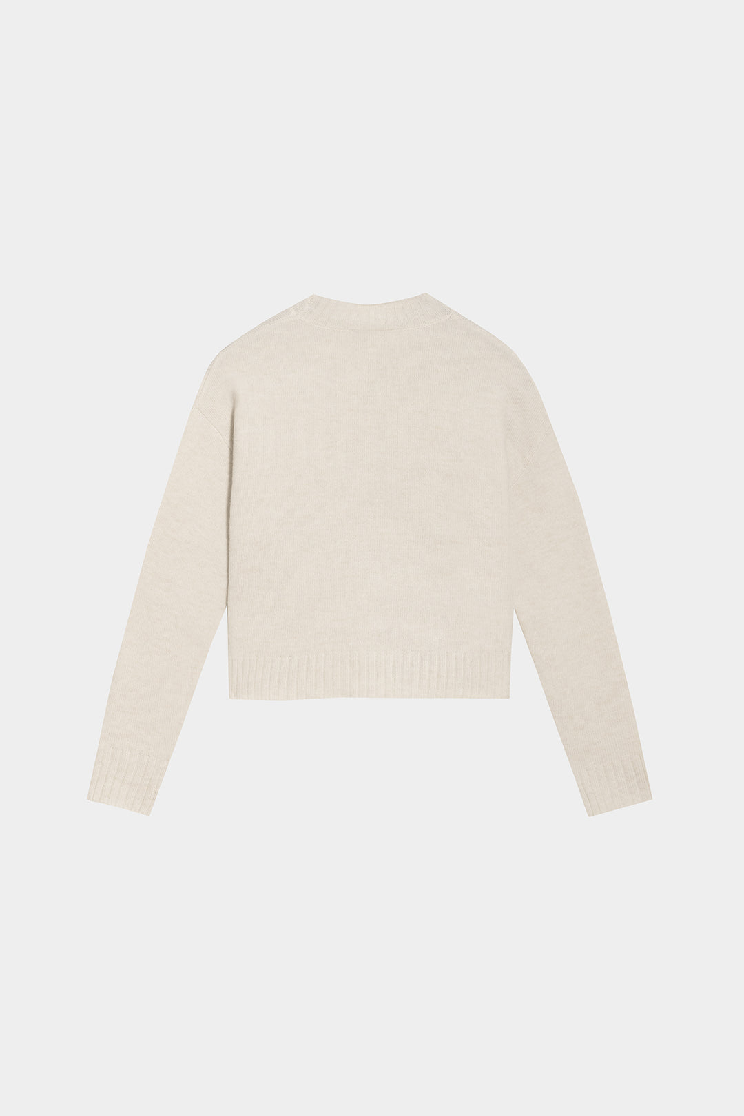 T-SHIRT COM GOLA CAIXA