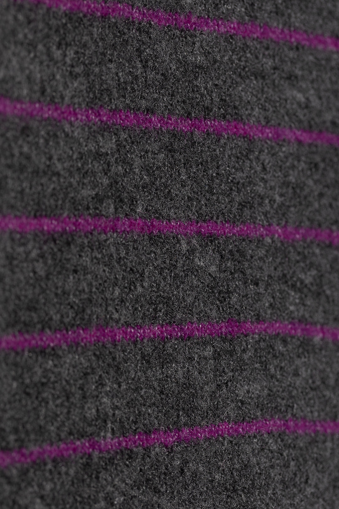 JERSEY COM GOLA BOXE LISTRADA