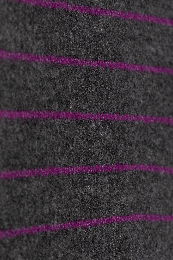 JERSEY COM GOLA BOXE LISTRADA