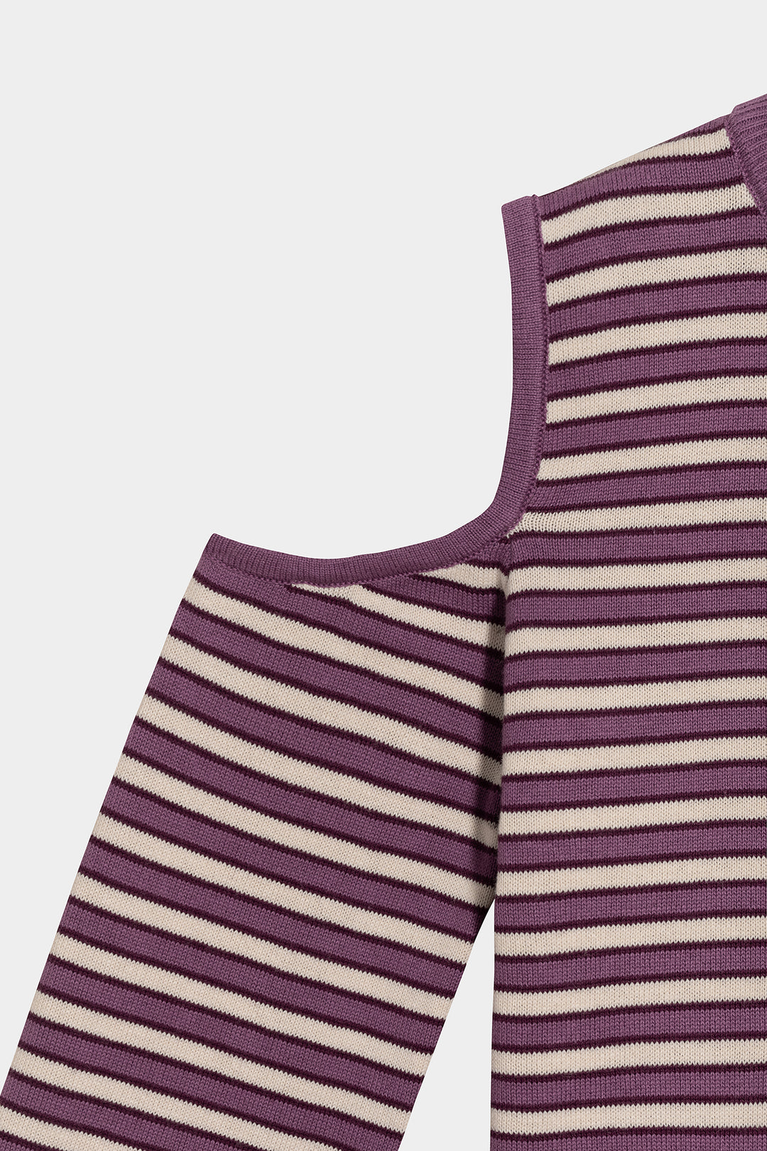 CAMISETA LISTRADA COM OMBRO