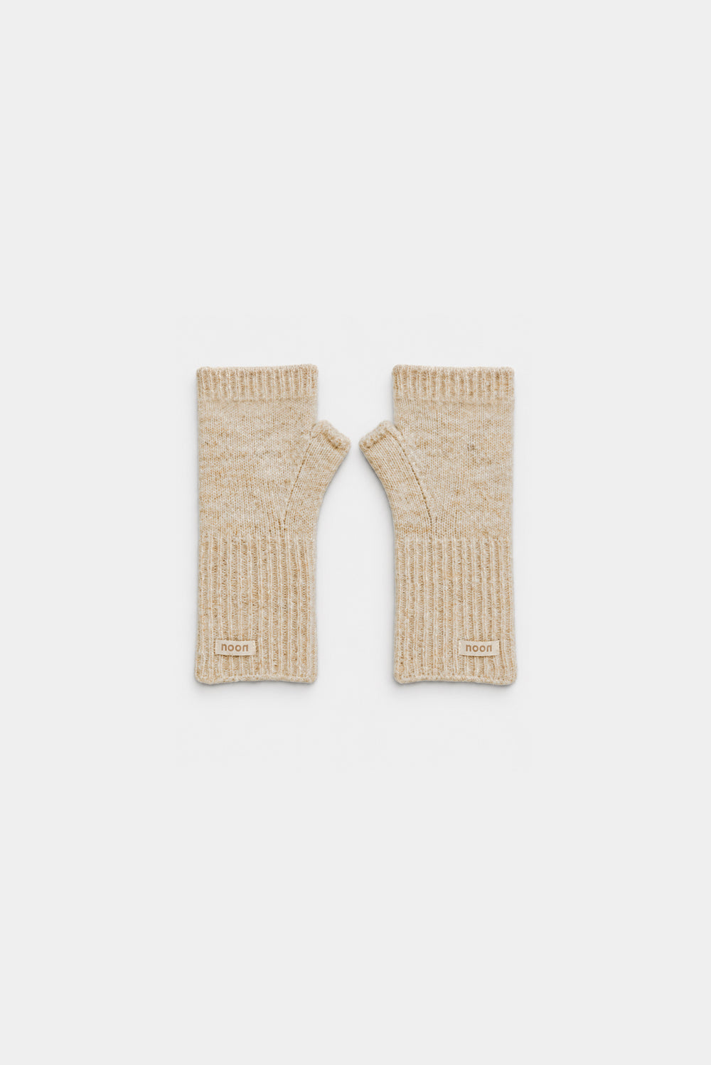 KNIT MITTENS