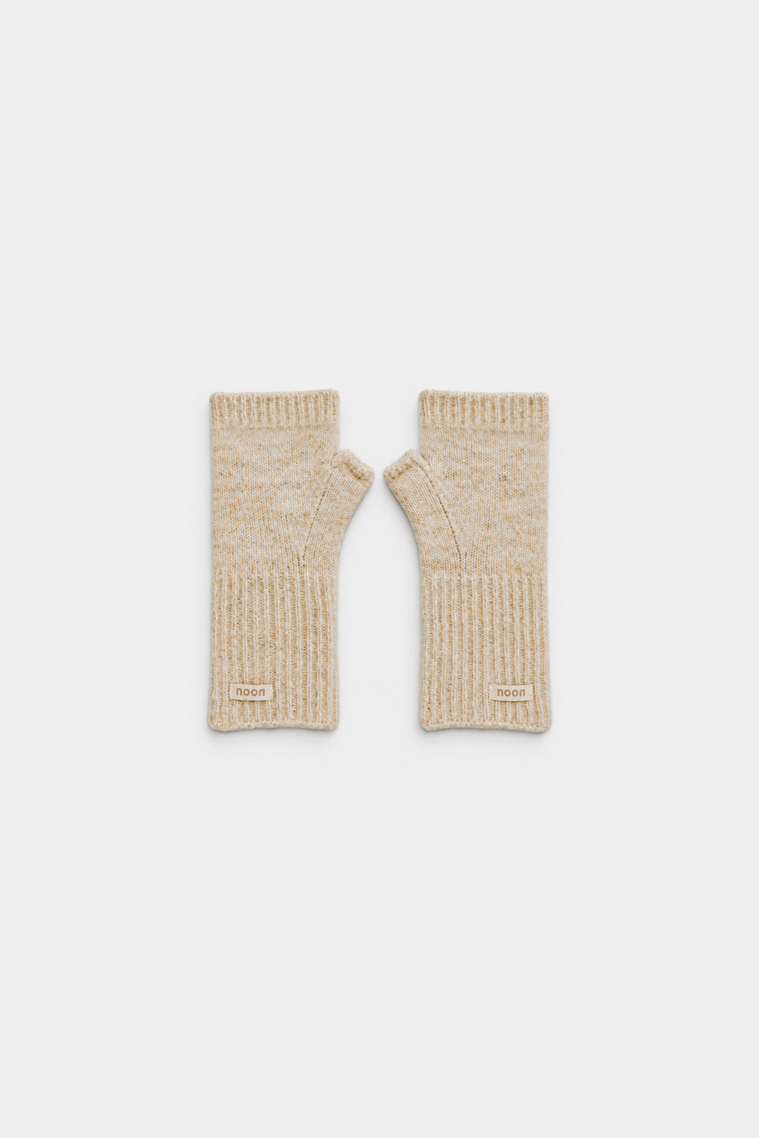 KNIT MITTENS
