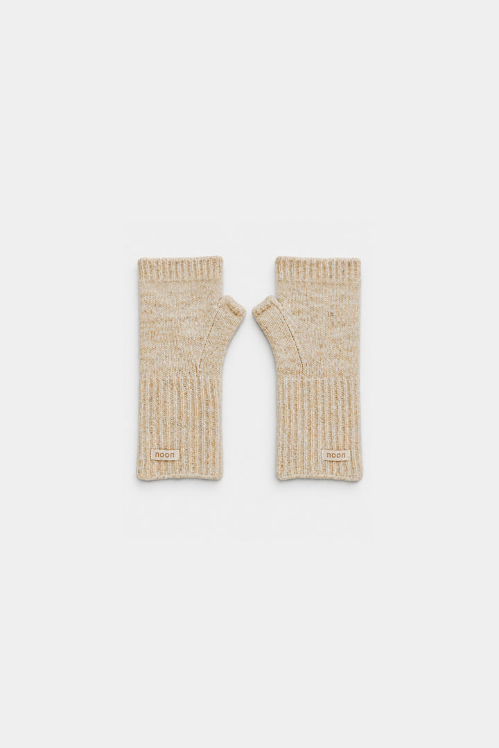 KNIT MITTENS