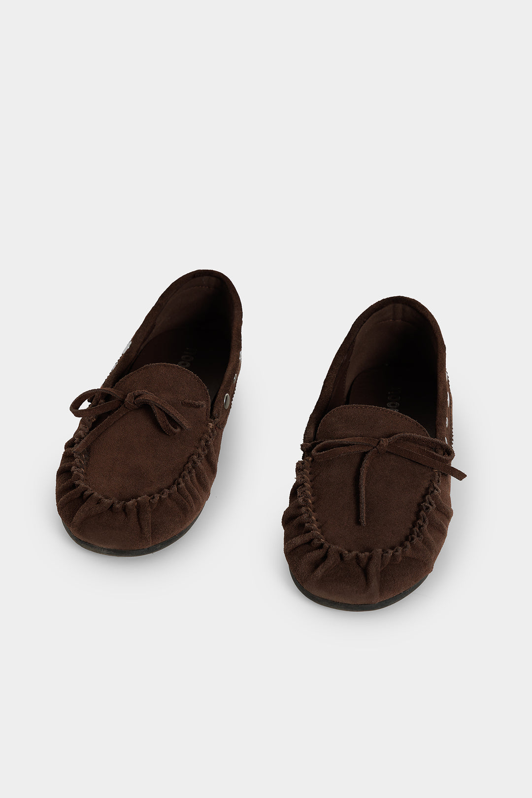 STUDDED LEATHER LOAFER