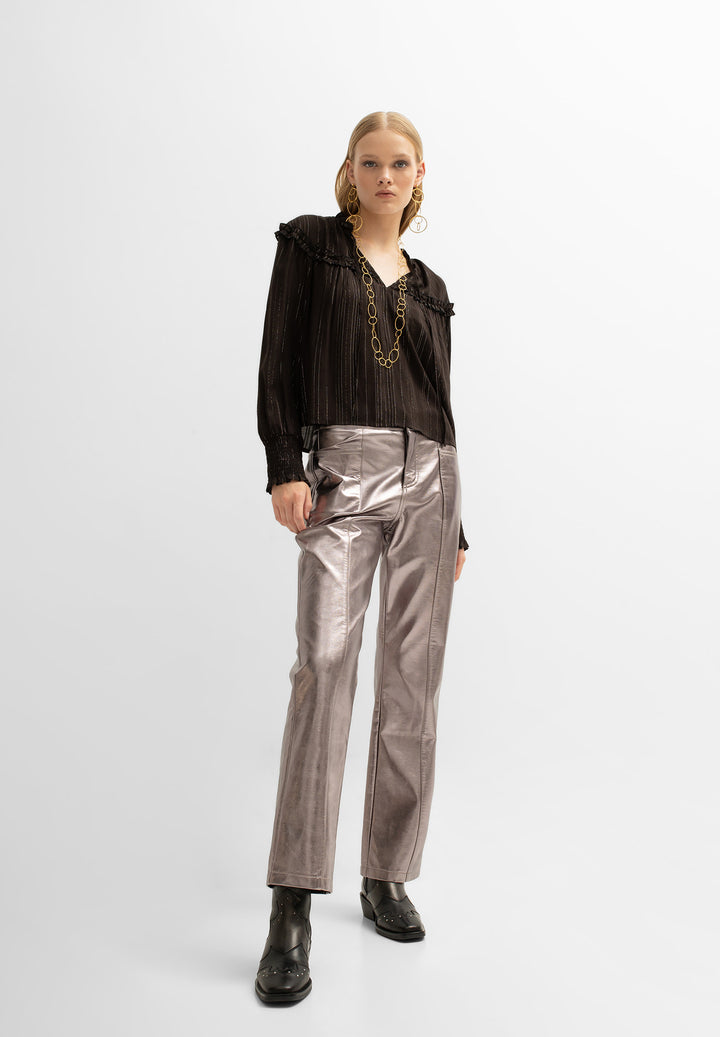 TROUSERS WITH LEATHER-EFFECT SEAMS