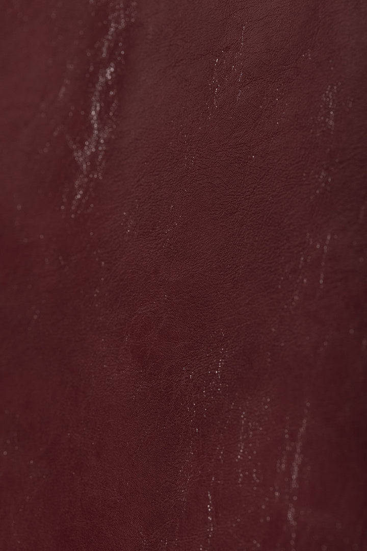 PANTALON RECTO EFECTO PIEL