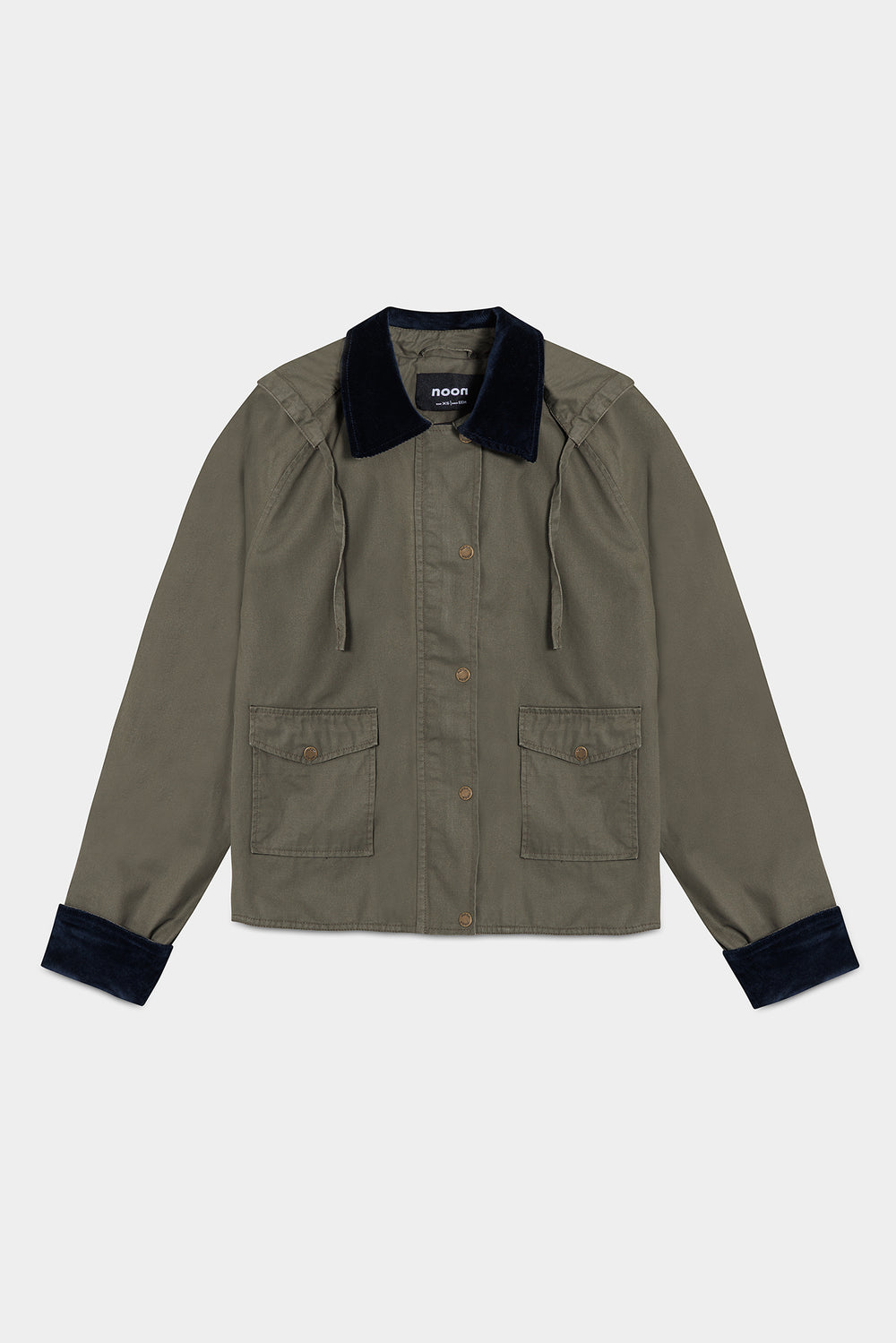 PARKA IMPERMEABLE CAPUCHA