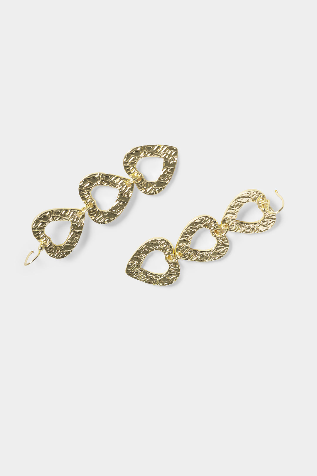 PENDIENTES LARGOS CORAZONES