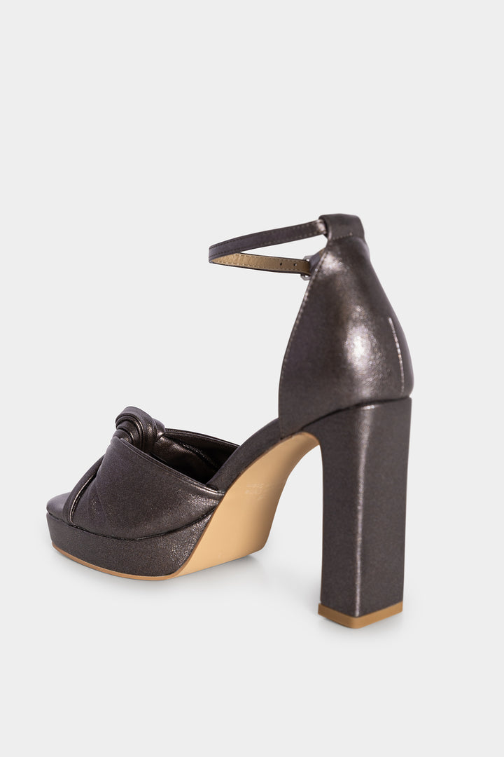 KNOT HEEL SANDAL