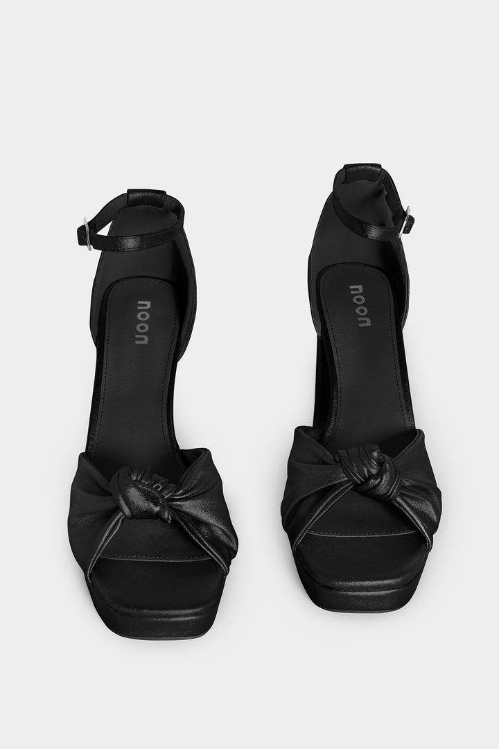 KNOT HEEL SANDAL