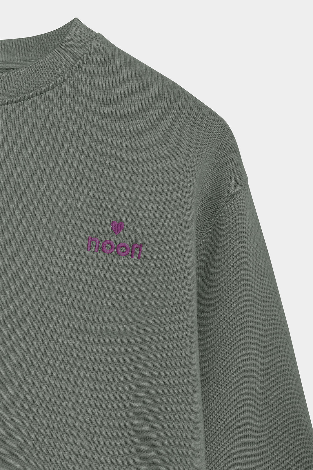 SWEATSHIRT BORDADO MEIO-DIA