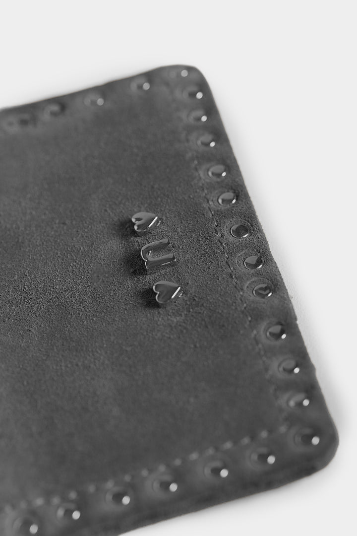 TARJETERO PIEL ANTE TACHUELAS