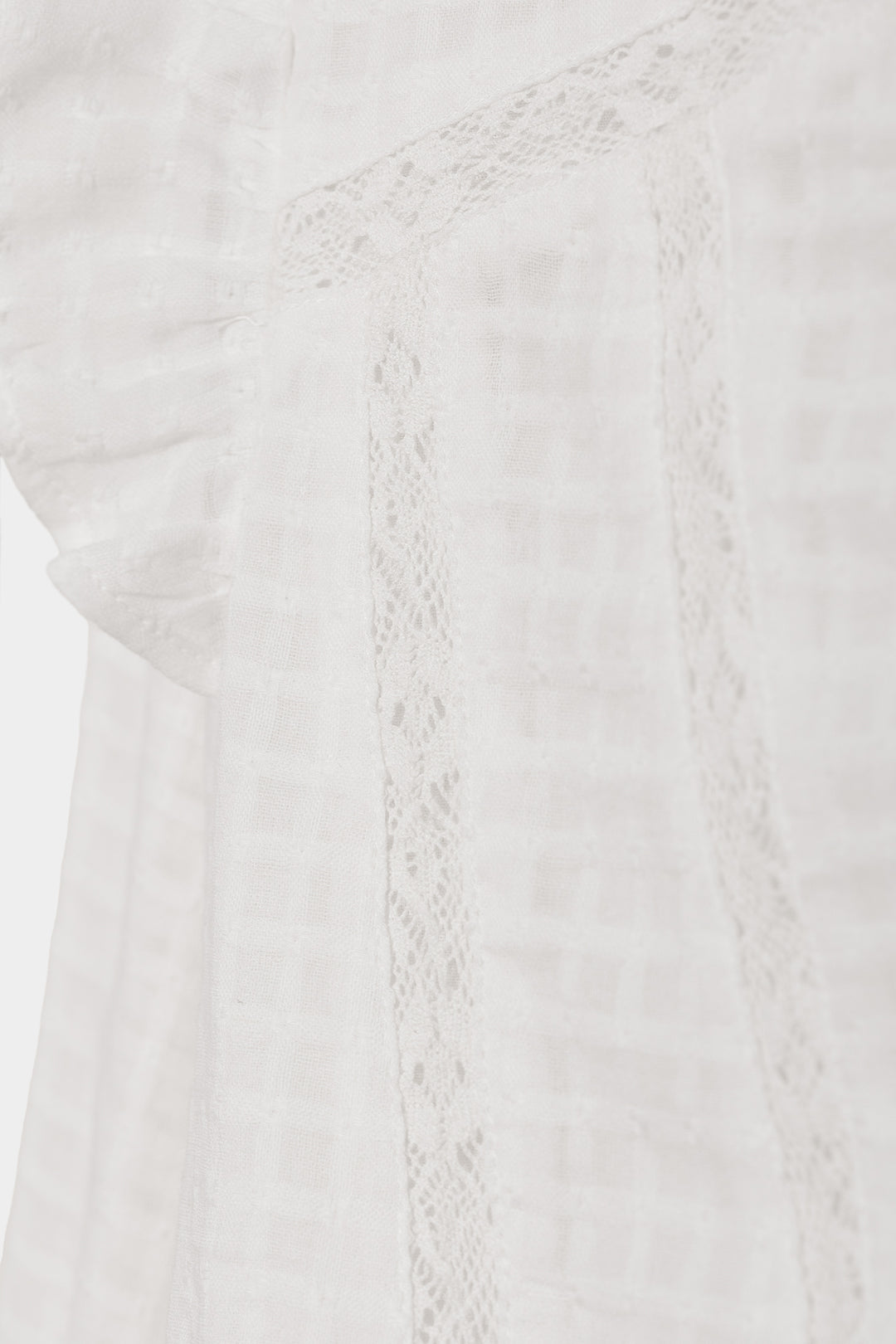 TOP ENTREDOS ESCOTE PICO