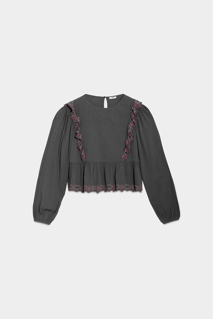 TOP VOLANTES BORDADO